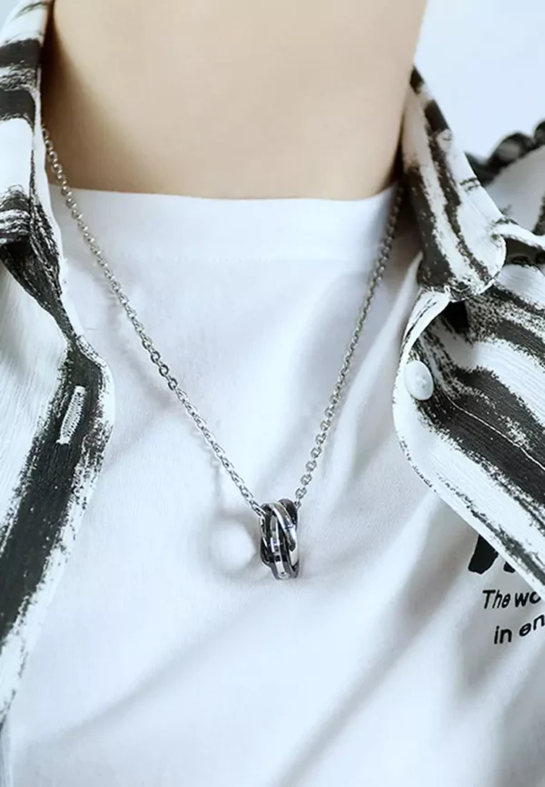 Couples Pendant Necklace Set